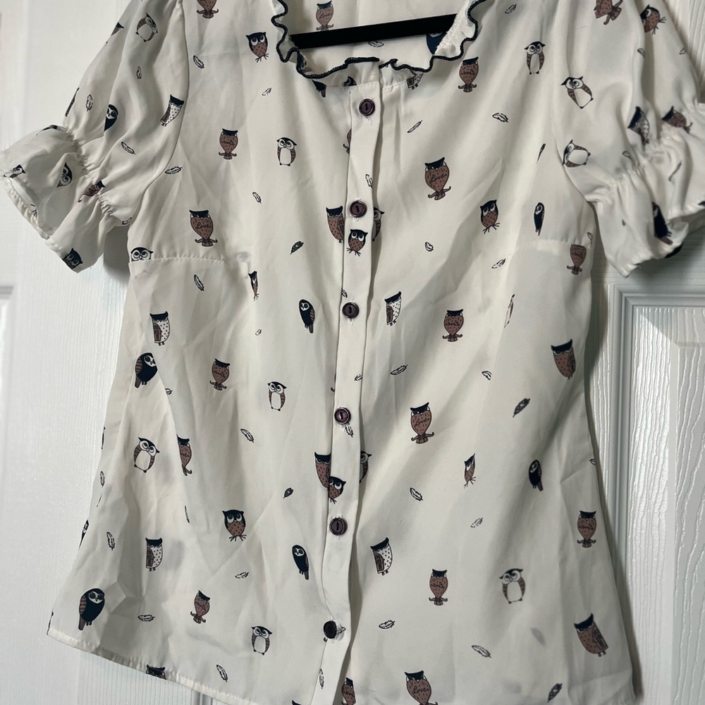 Jessy B Modcloth Owl Patterned Cream Blouse Small